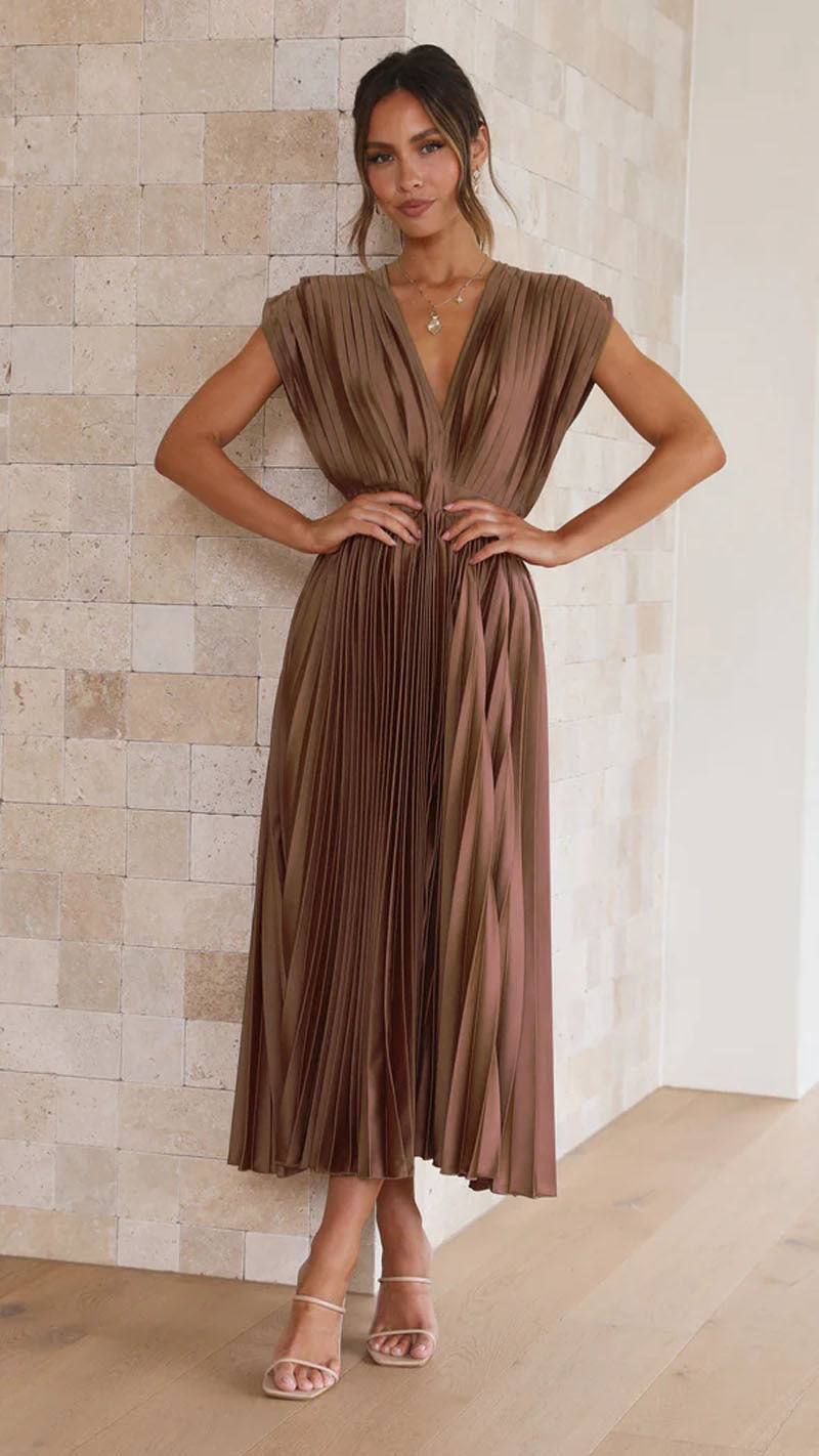 Summer V-neck Pleated Dress For Women Clothing